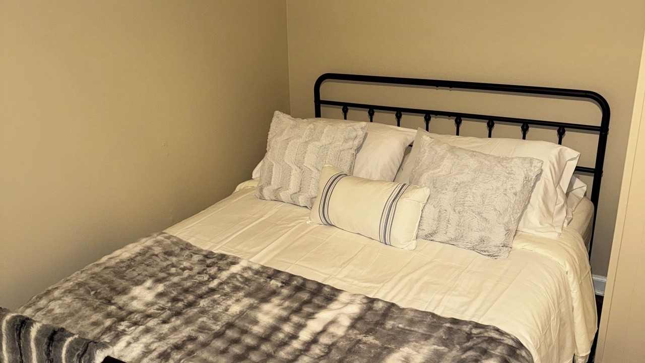 Photo of Bedroom in Ansonborough