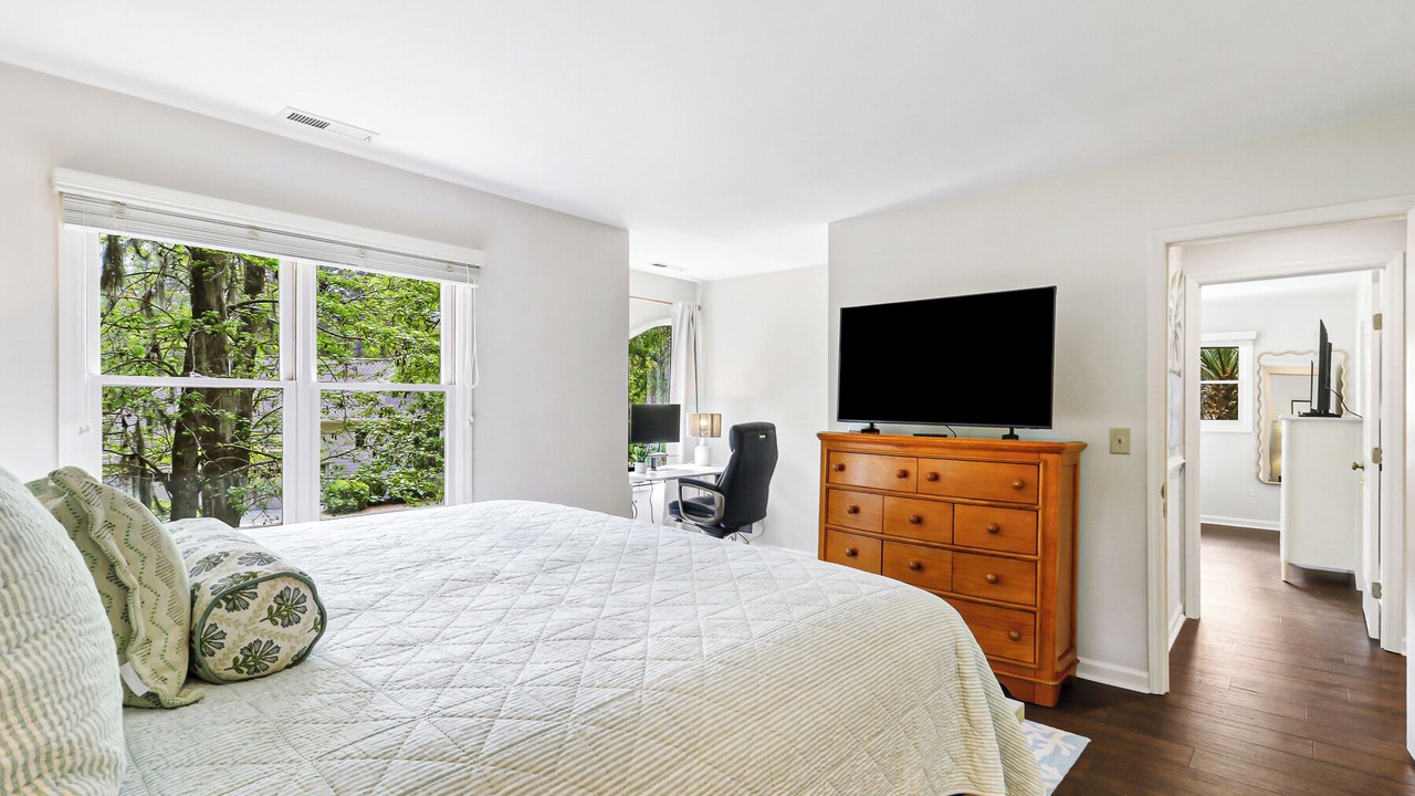 Photo of Bedroom in Heritage Woods