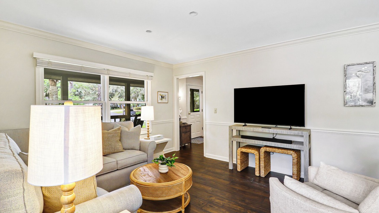 Photo of Livingroom in Heritage Woods