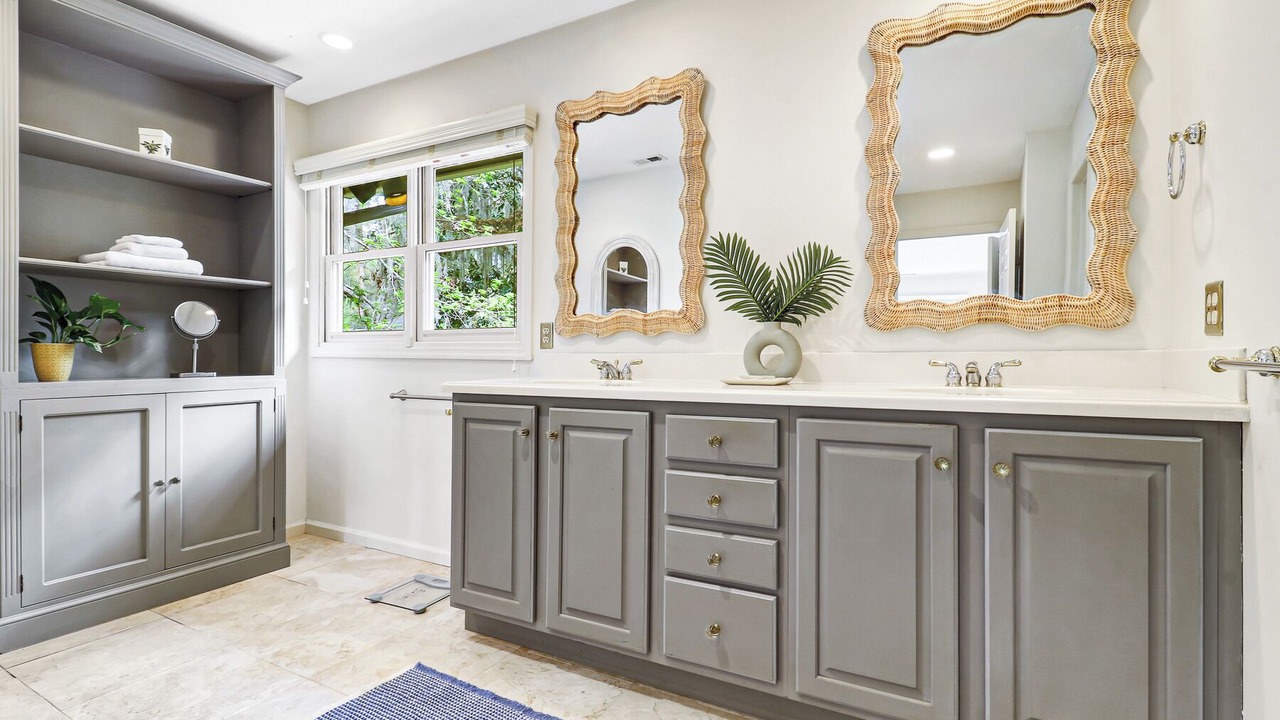 Photo of Bathroom in Heritage Woods