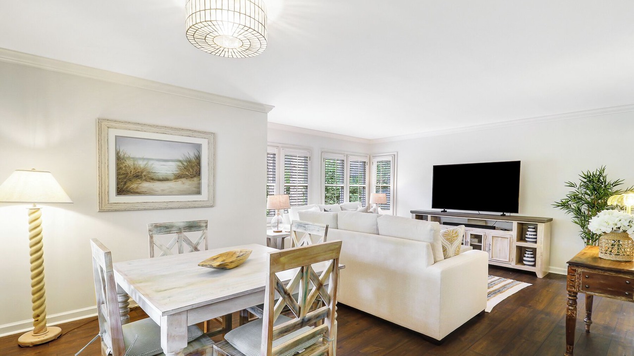 Photo of Livingroom in Heritage Woods