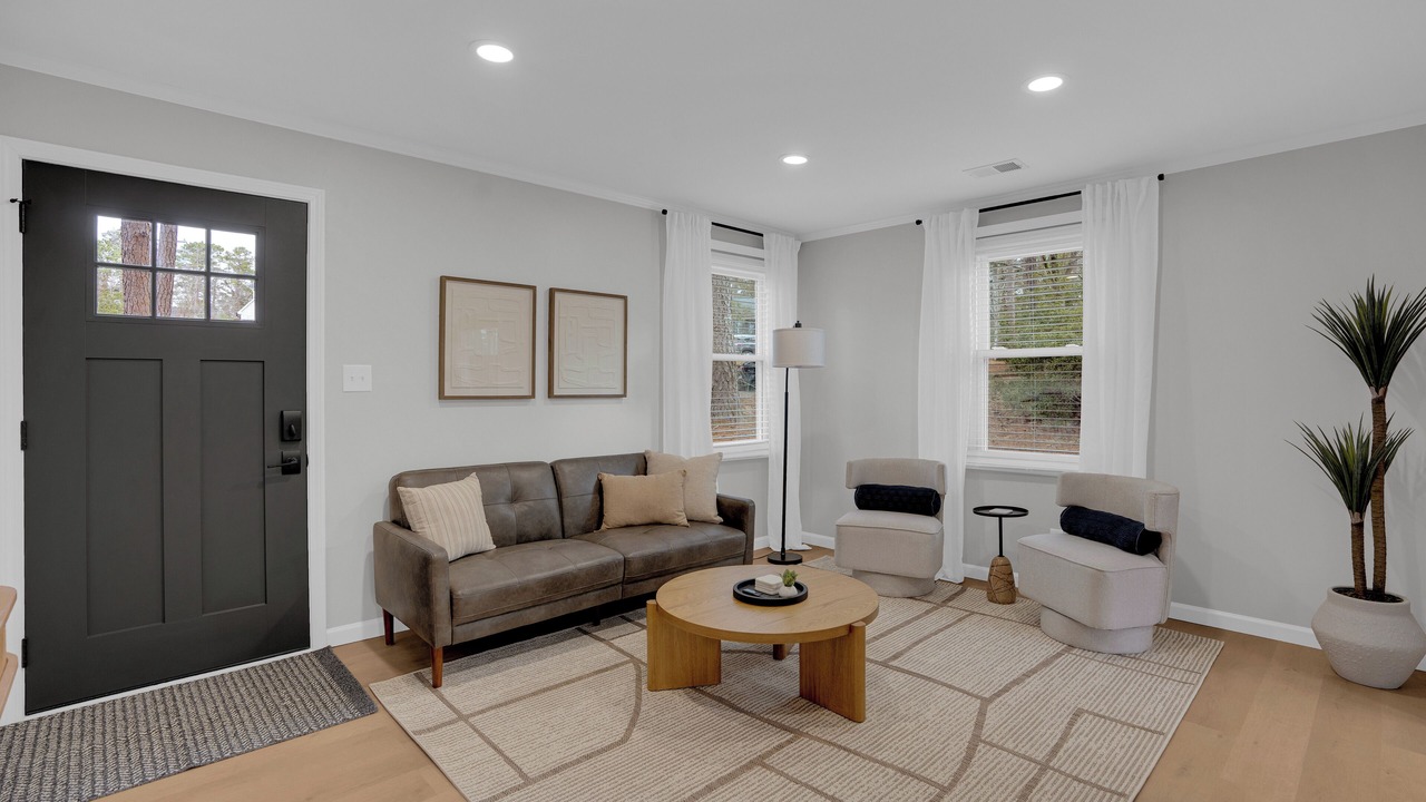 Photo of Livingroom in Forest Acres