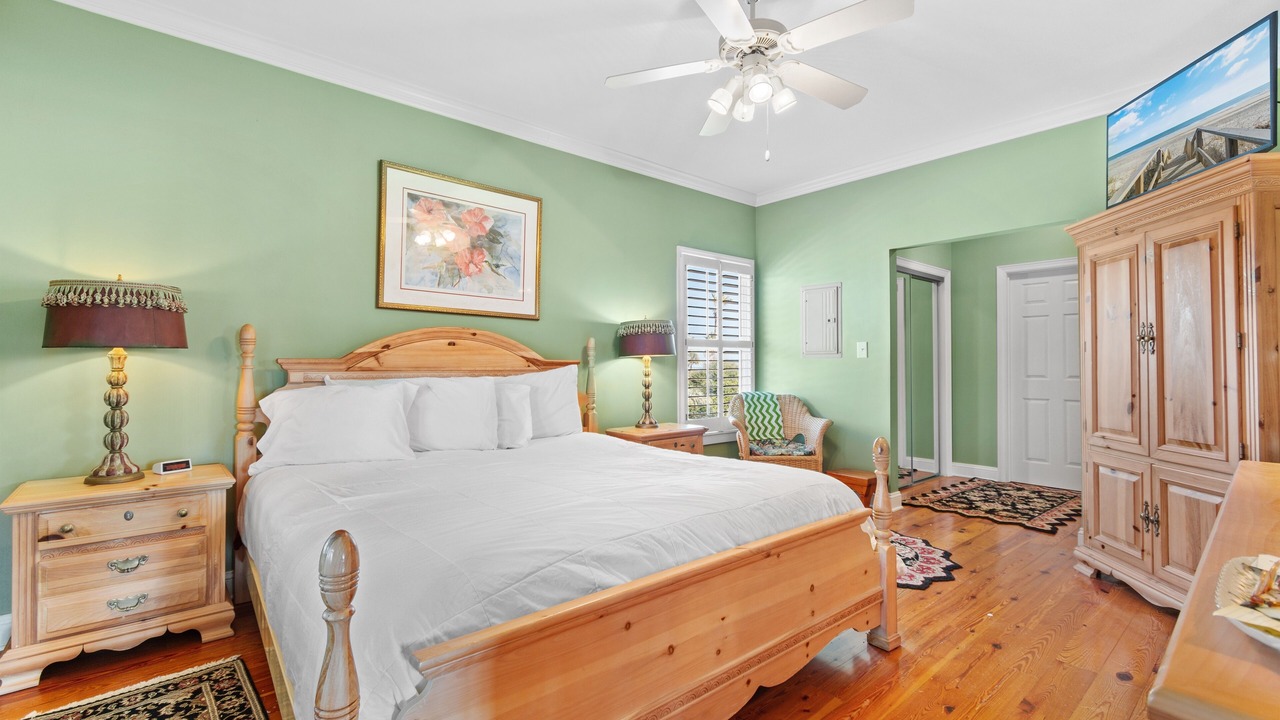 Photo of Bedroom in Inlet Harbour