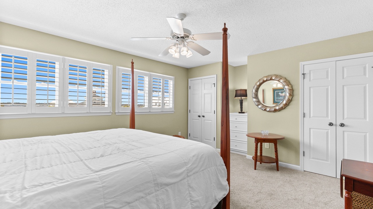 Photo of Bedroom in Inlet Harbour