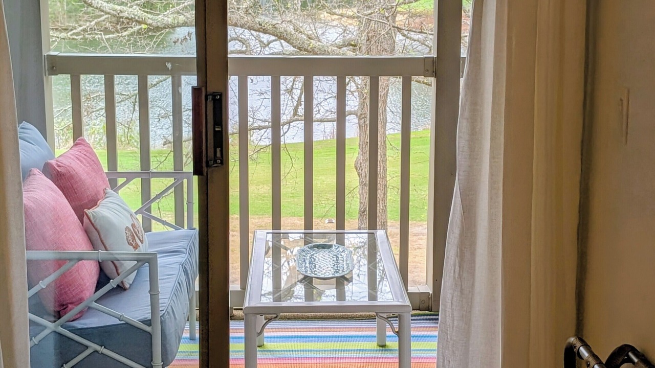 Photo of Livingroom in Pawleys Island