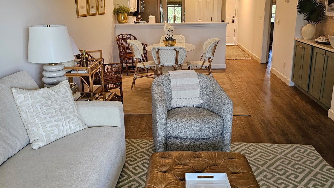 Photo of Livingroom in Pawleys Island