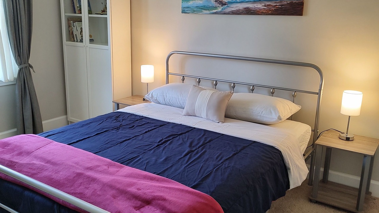Photo of Bedroom in Lake Park