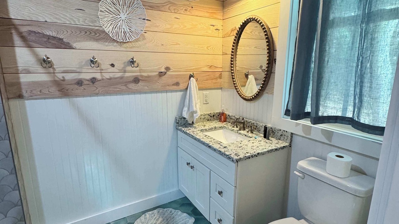 Photo of Bathroom in Daufuskie Island