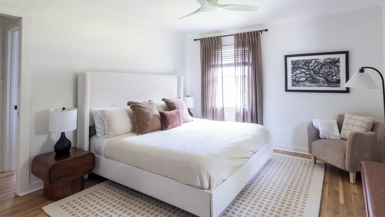 Photo of Bedroom in Hanahan