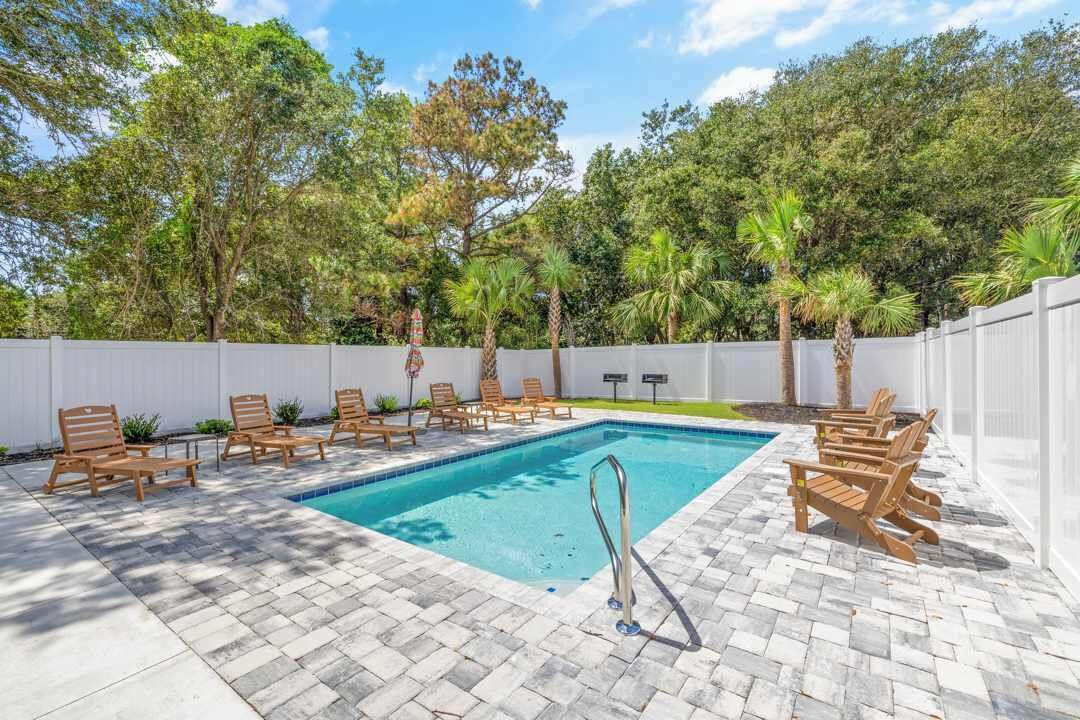 Photo of Outdoor in Long Bay Estates