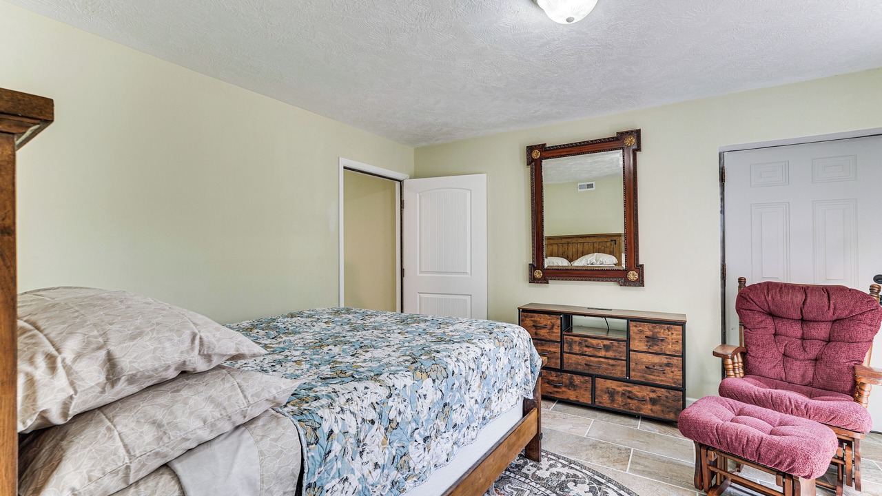 Photo of Bedroom in Aiken