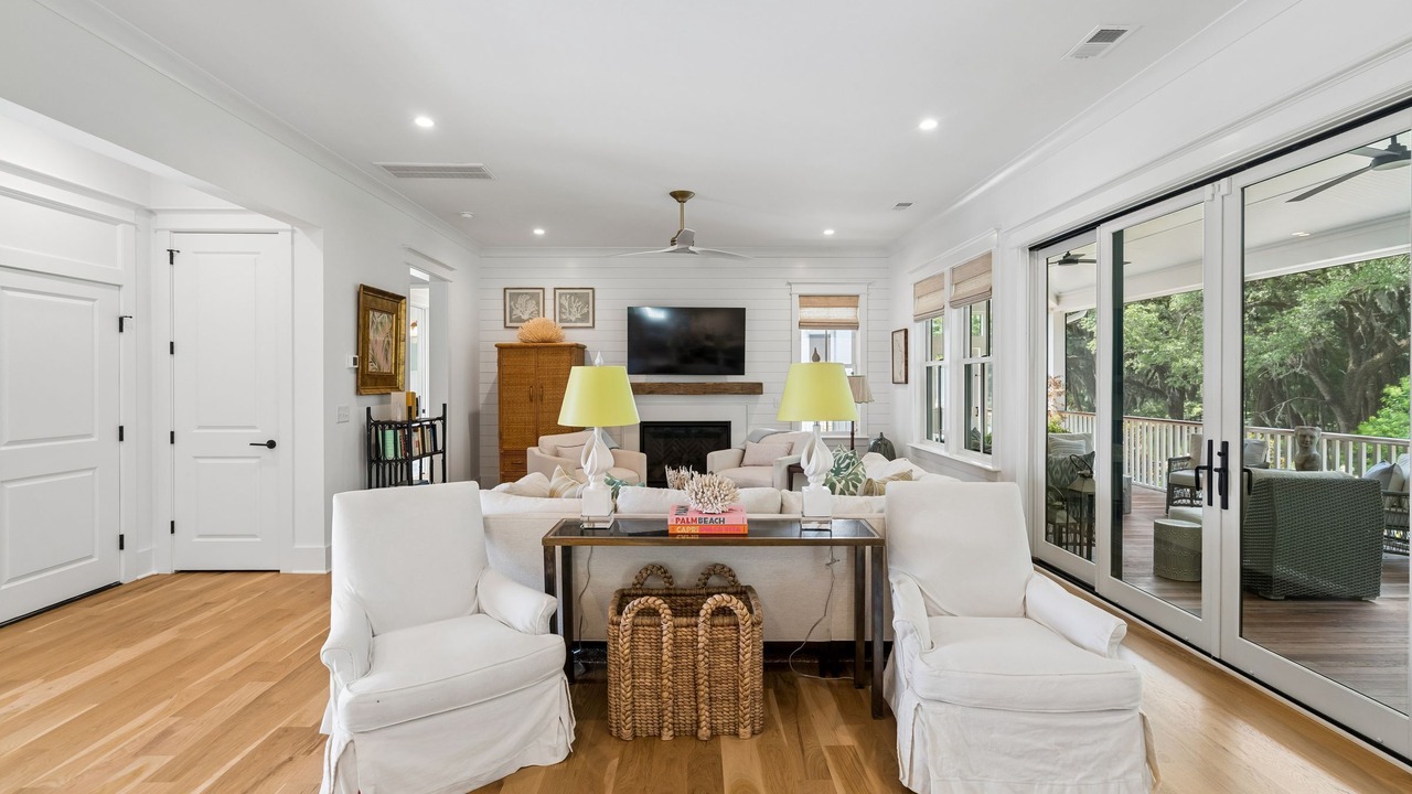Photo of Livingroom in Johns Island