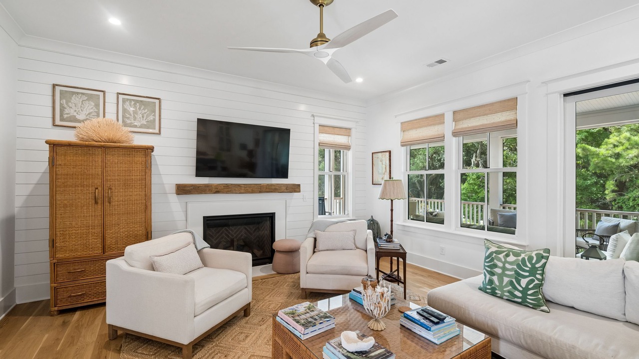 Photo of Livingroom in Johns Island