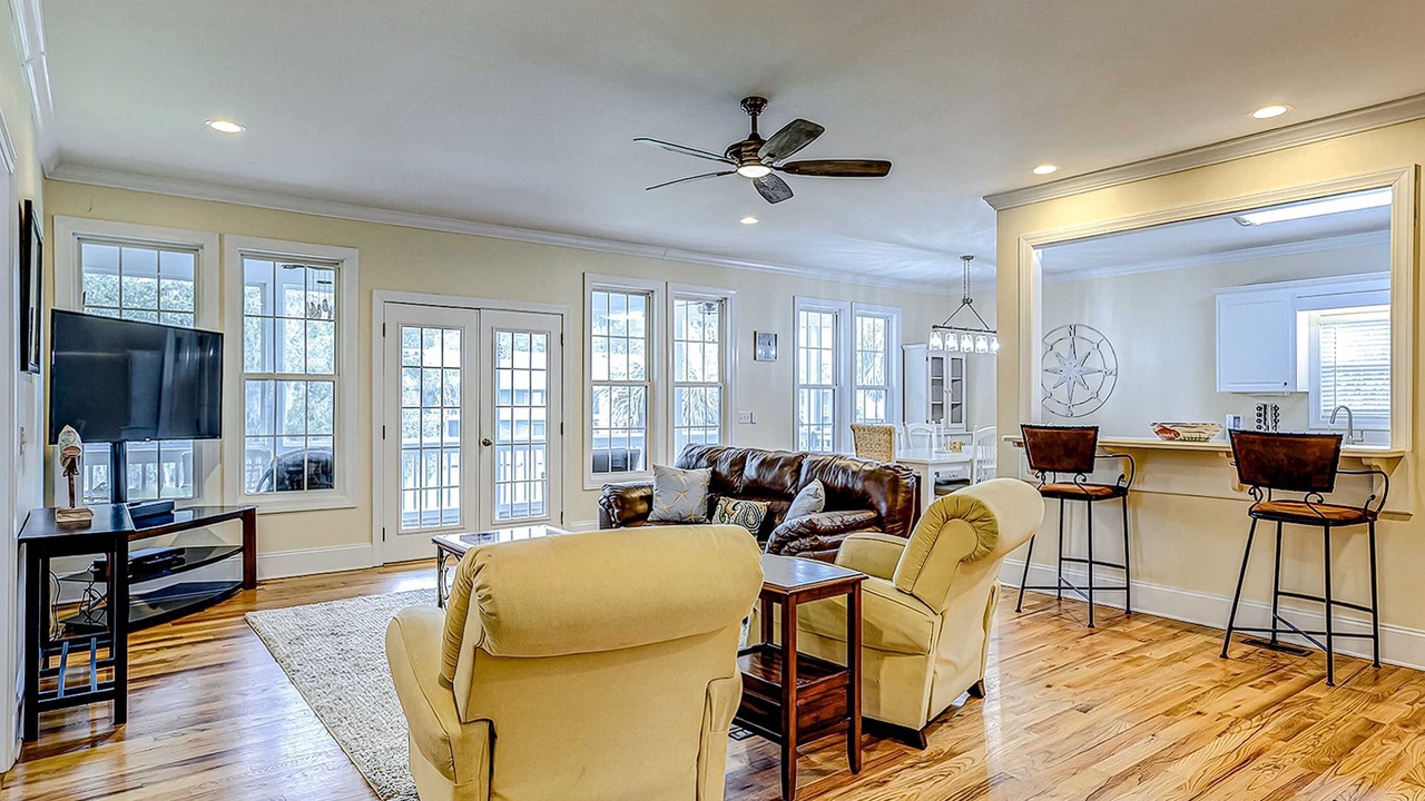 Photo of Livingroom in Ocean Ridge