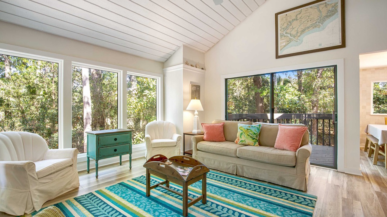 Photo of Livingroom in Ocean Ridge