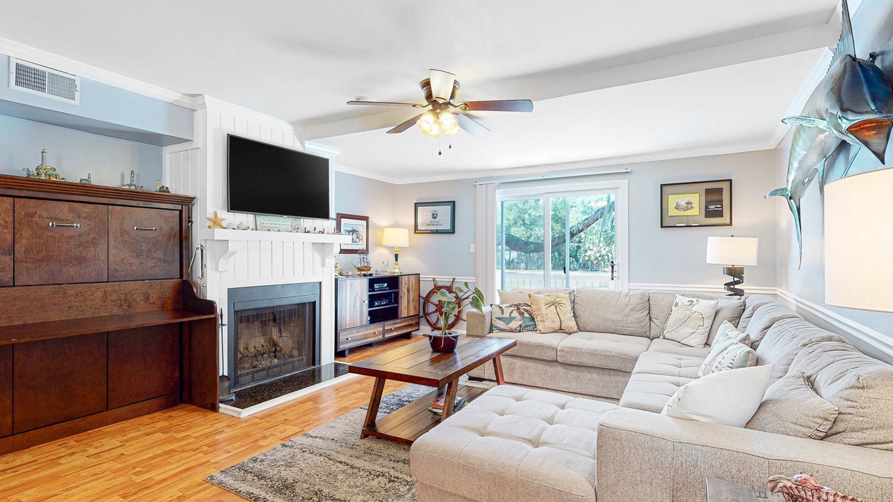 Photo of Livingroom in Ocean Ridge