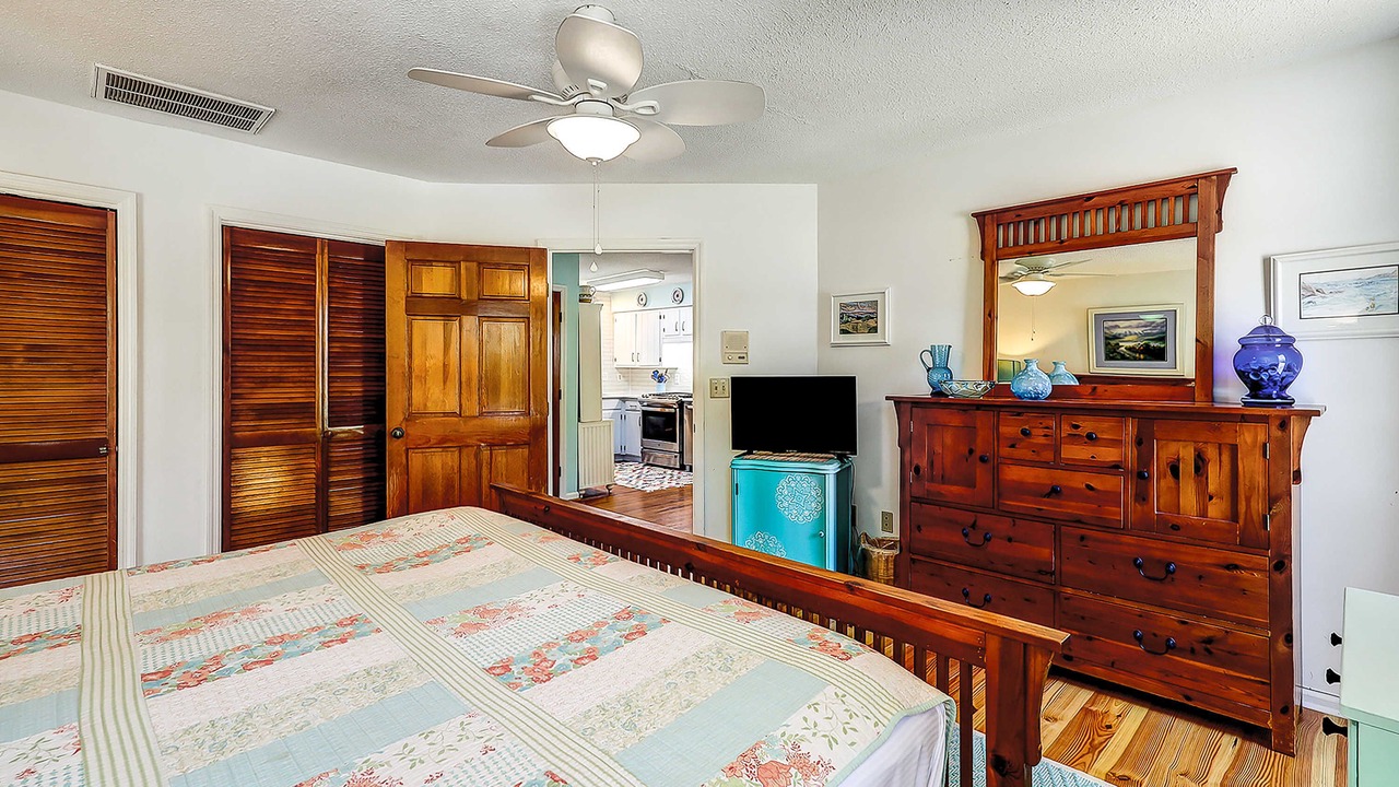 Photo of Bedroom in Oak Grove