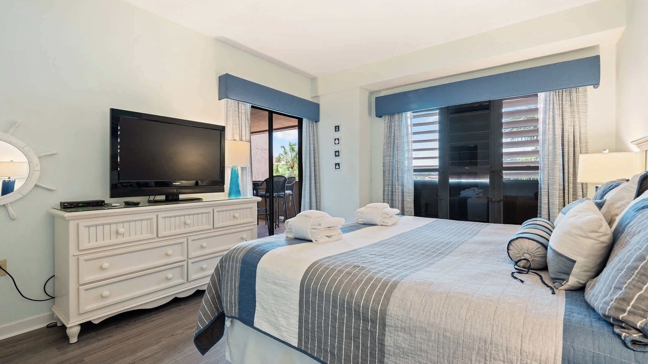 Photo of Bedroom in Shelter Cove