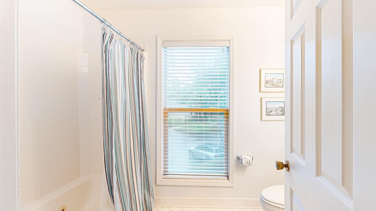 Photo of Bathroom in The Cottages