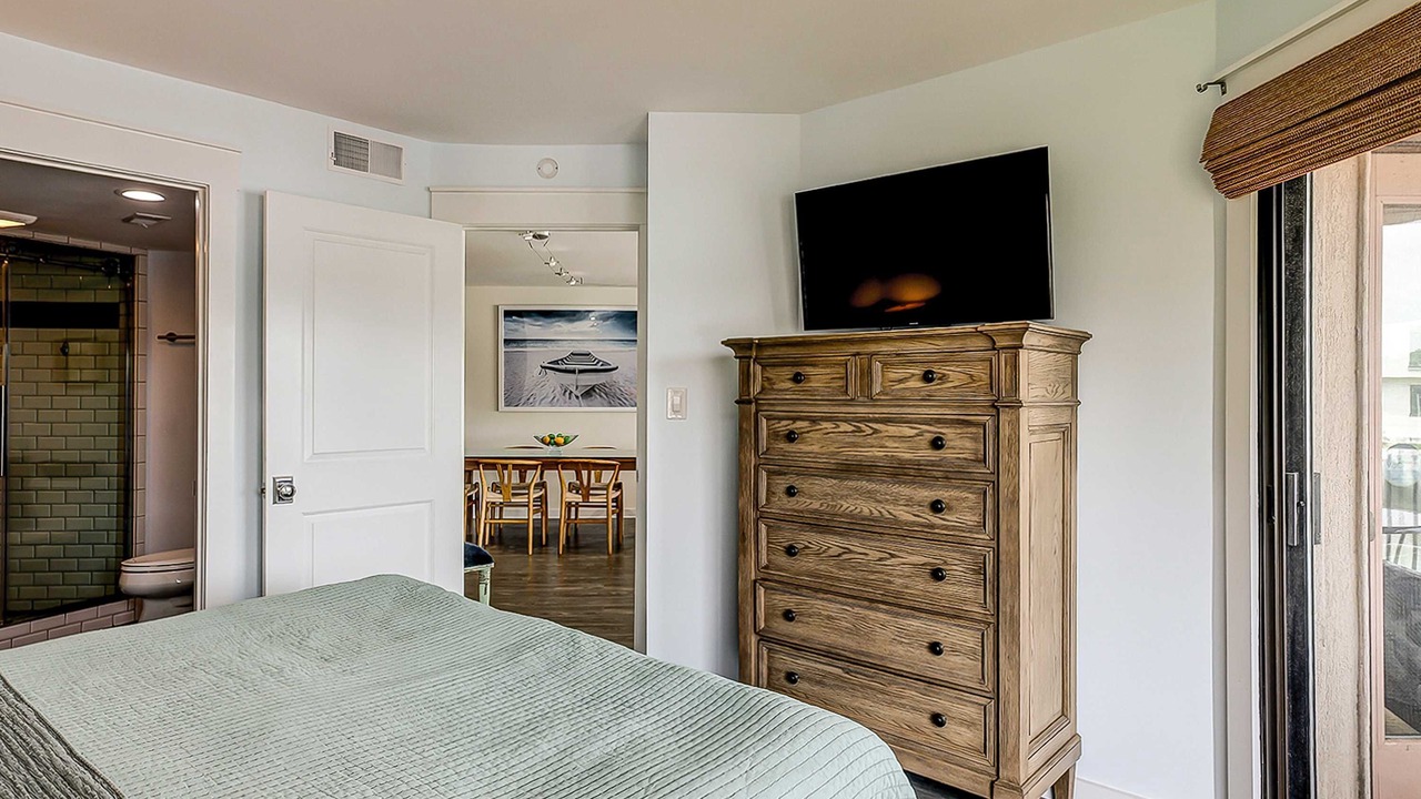 Photo of Bedroom in Shelter Cove