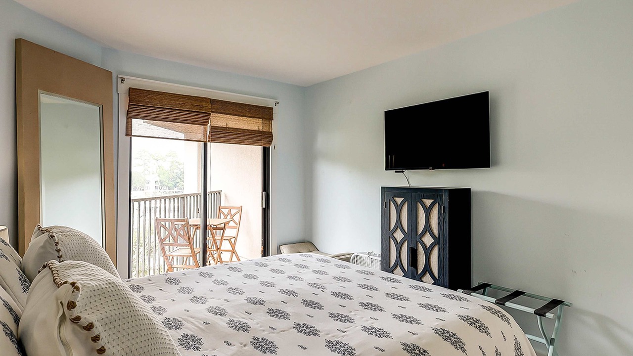 Photo of Bedroom in Shelter Cove