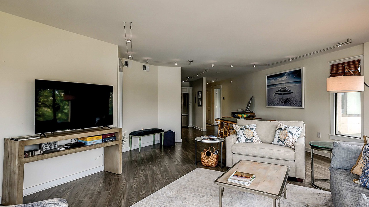 Photo of Livingroom in Shelter Cove