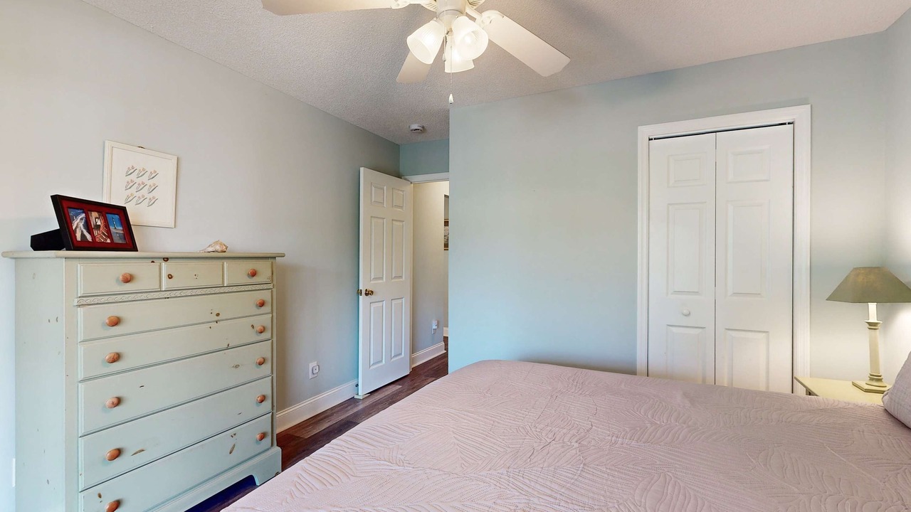 Photo of Bedroom in Edisto Island
