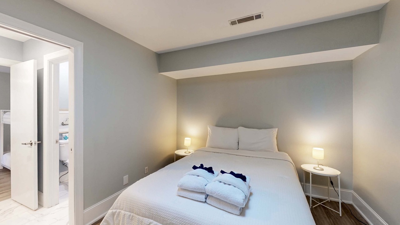 Photo of Bedroom in Lawton Woods