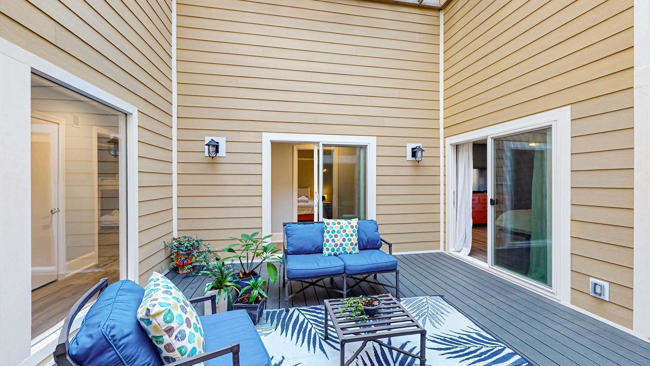 Photo of Patio Balcony in Lawton Woods