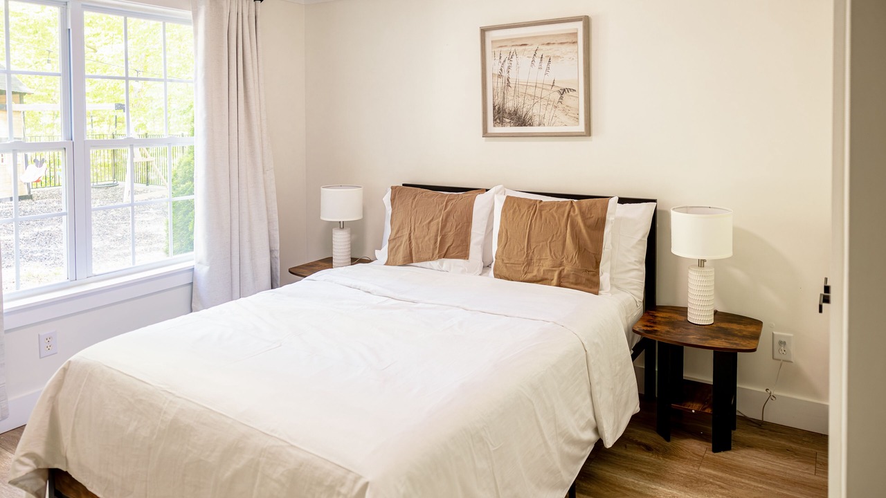 Photo of Bedroom in Troutman