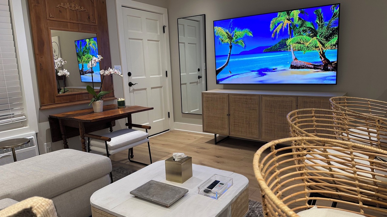 Photo of Livingroom in Sullivan's Island
