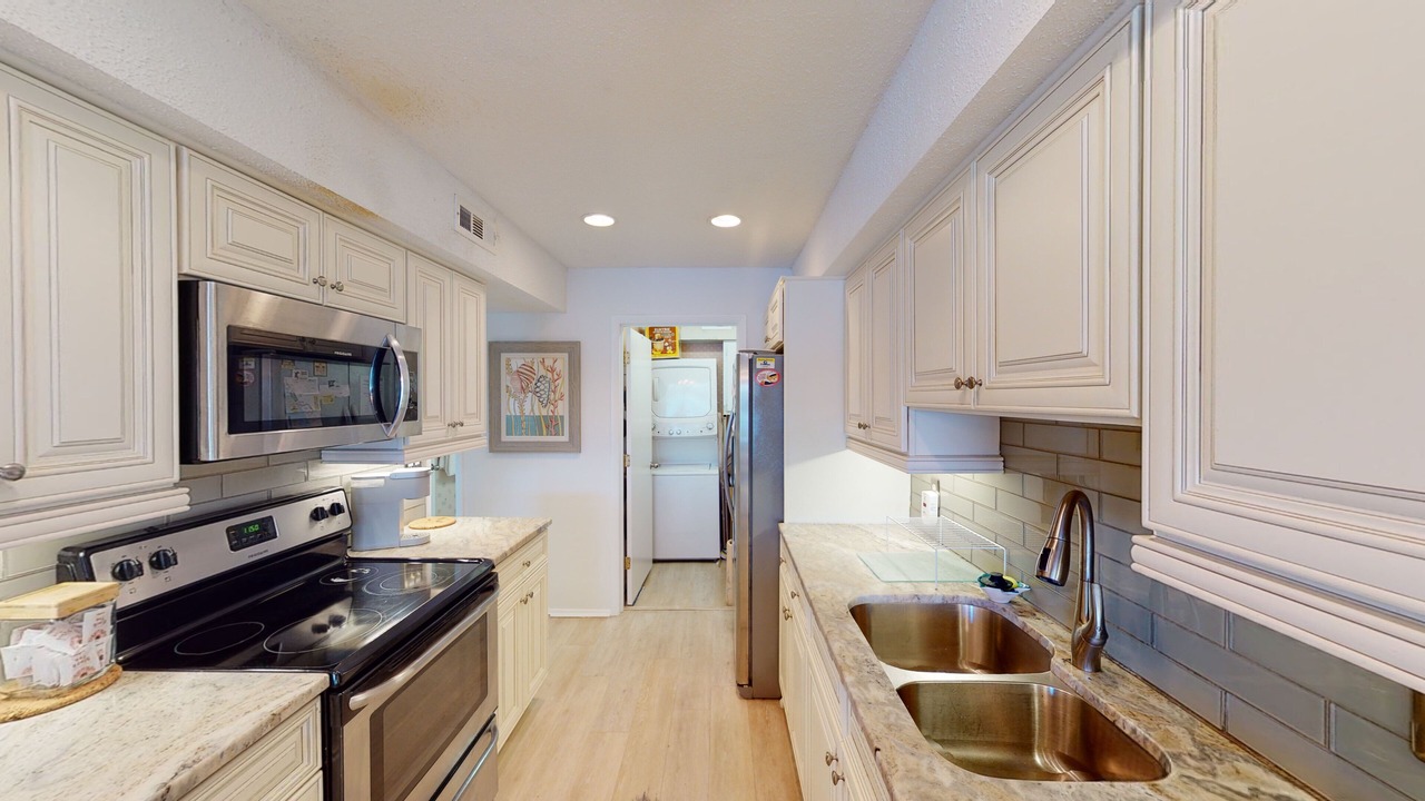 Photo of Kitchen in Litchfield by the Sea