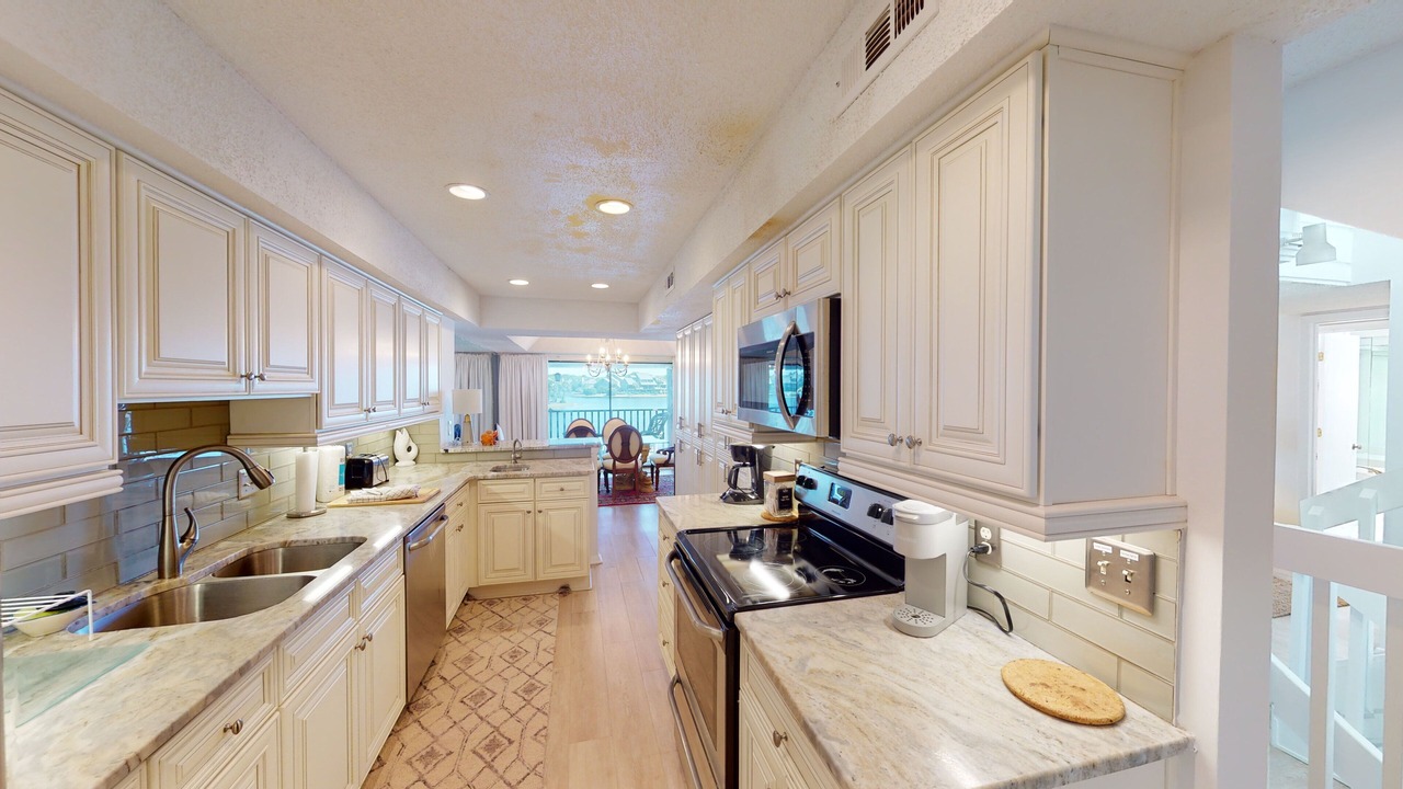 Photo of Kitchen in Litchfield by the Sea
