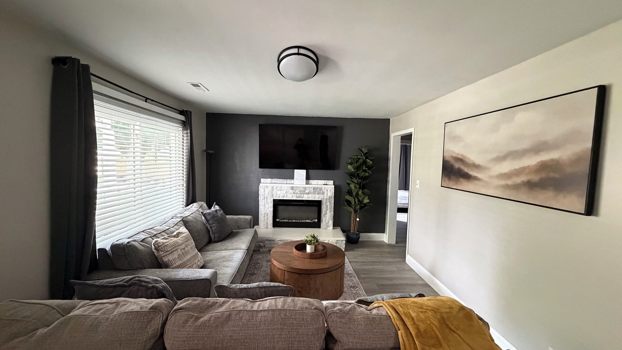 Photo of Livingroom in High Point