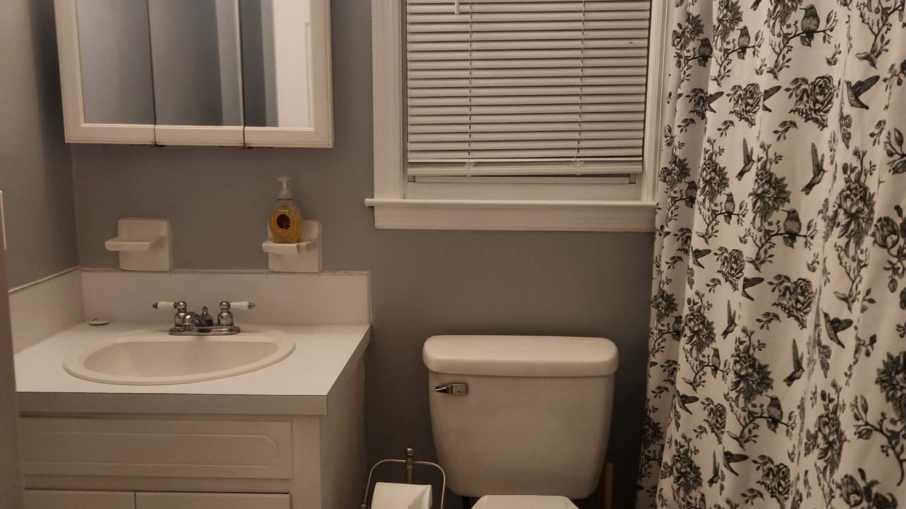 Photo of Bathroom in Summerville