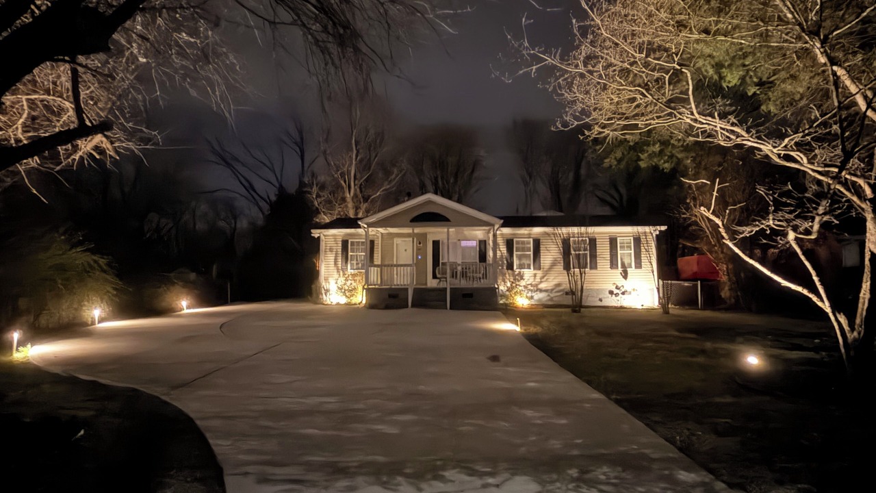 Photo of Outdoor in New Irving Park