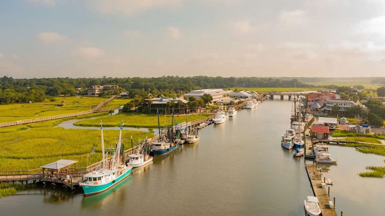 Photo of Others in Charleston