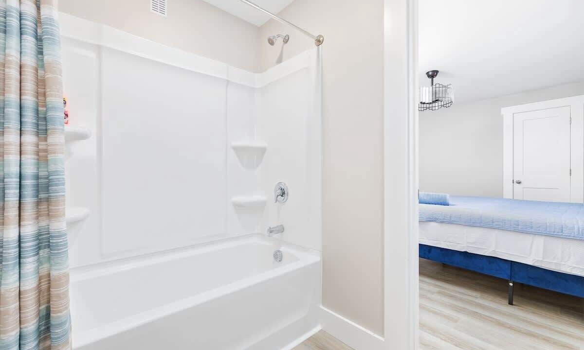 Photo of Bathroom in Cherry Grove Beach