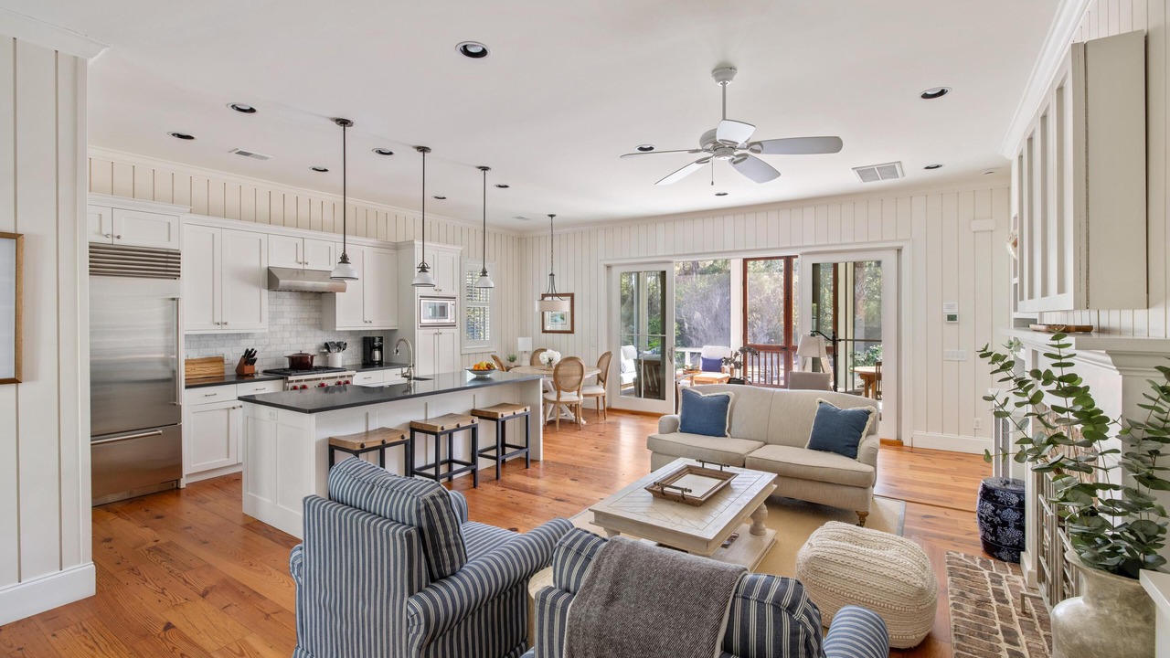 Photo of Livingroom in Palmetto Bluff