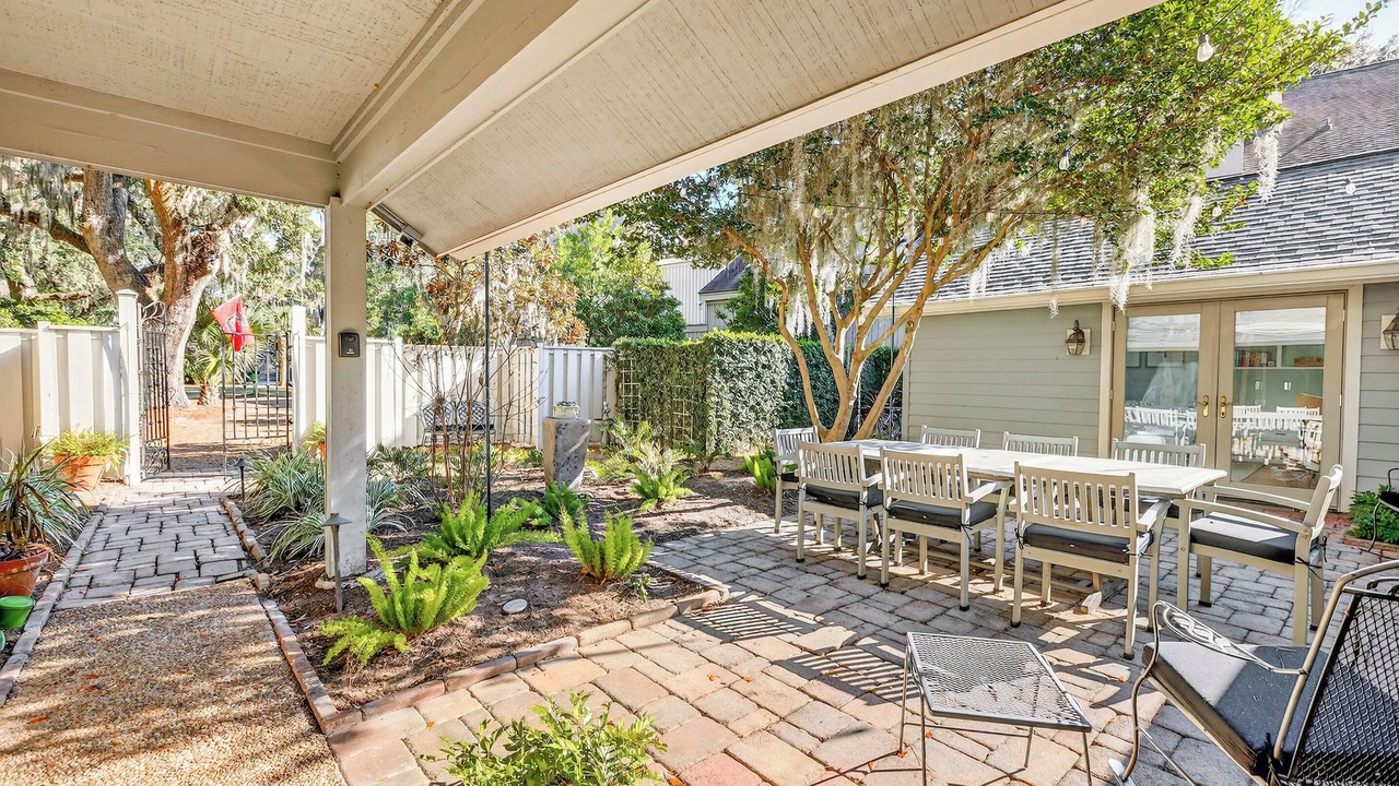 Photo of Outdoor in Heritage Woods