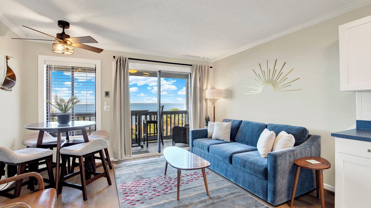 Photo of Livingroom in Tybee Island