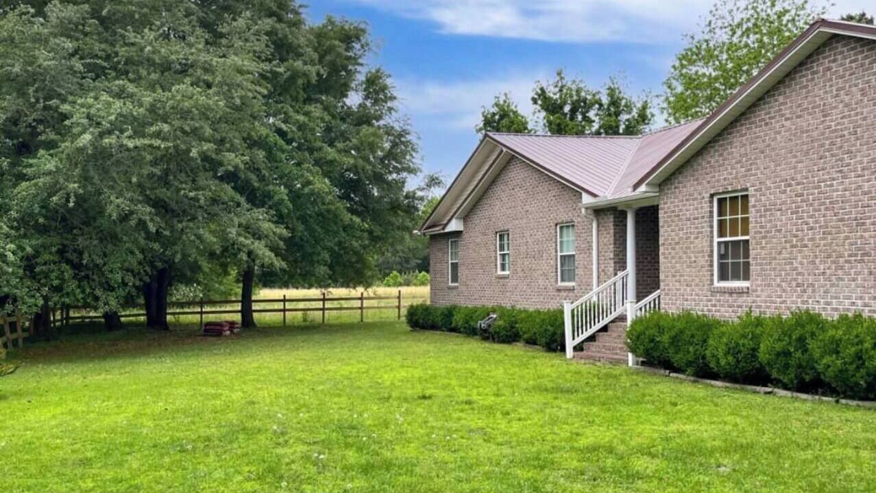 Photo of Outdoor in Pineville