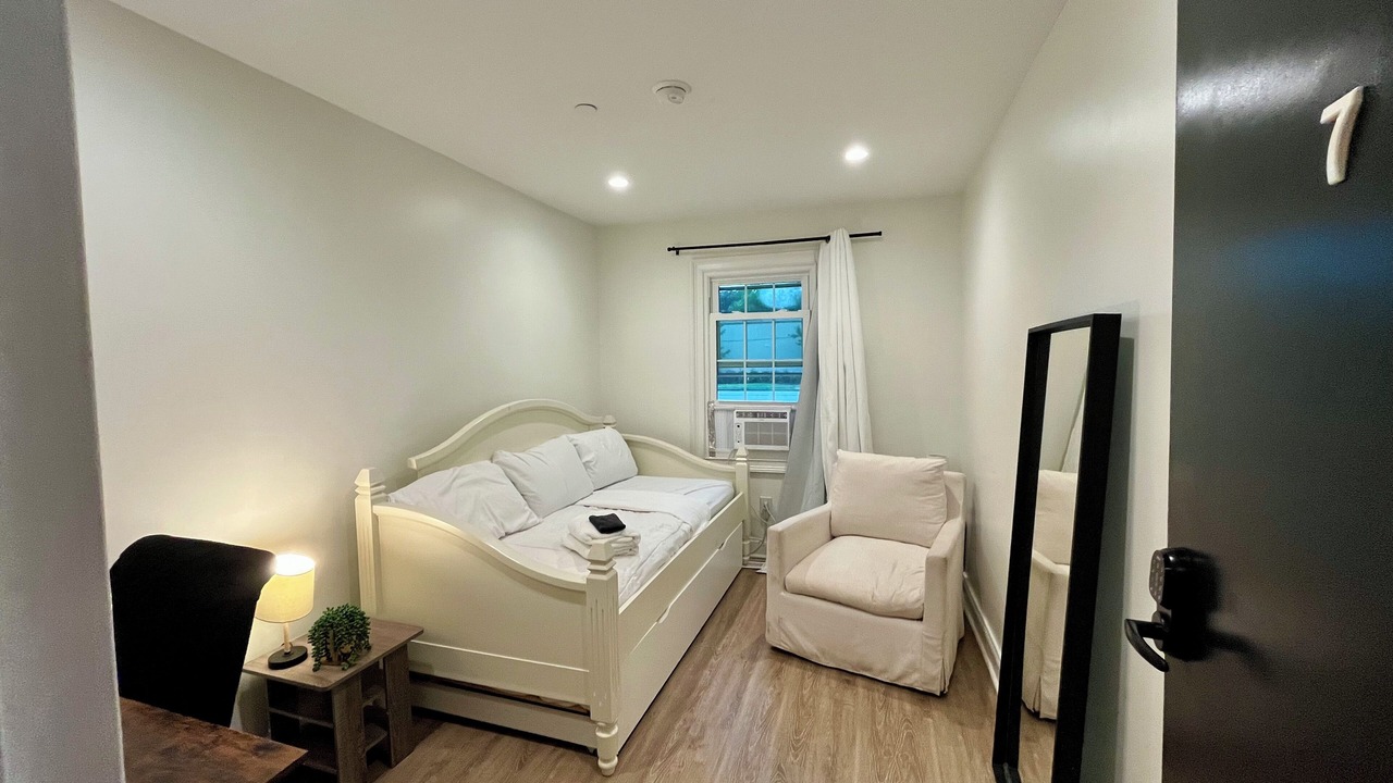 Photo of Bedroom in North Charleston