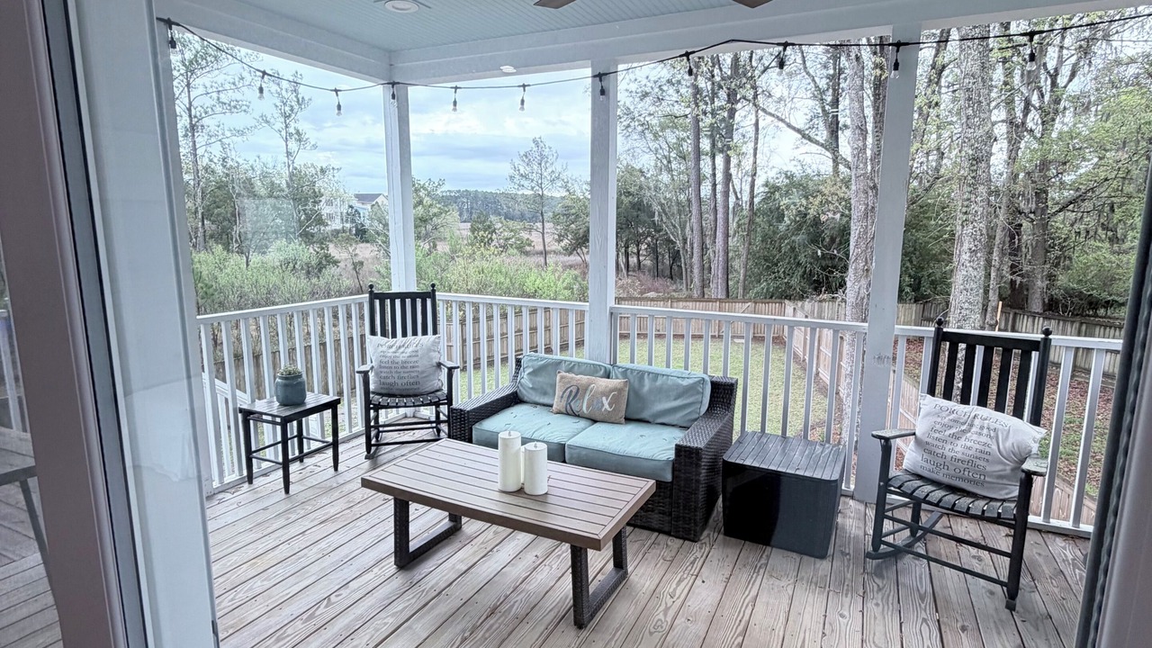 Photo of Livingroom in West Ashley