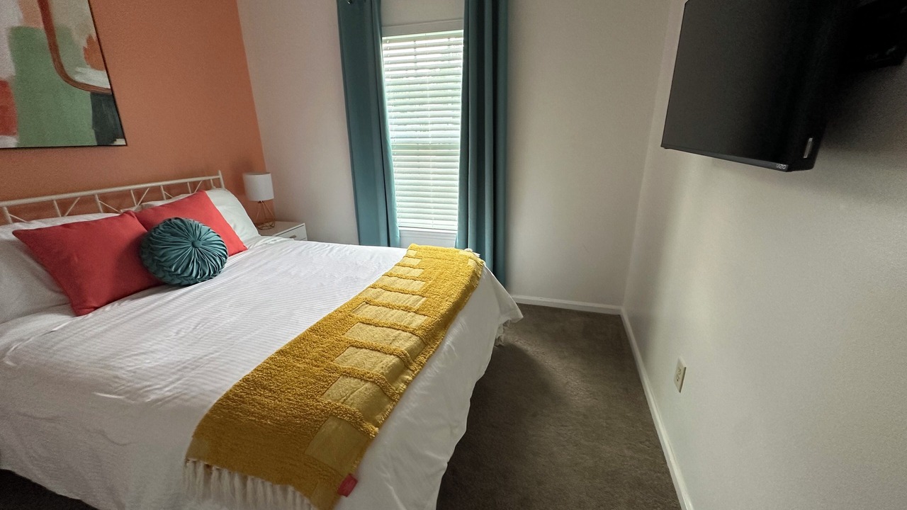 Photo of Bedroom in Savannah