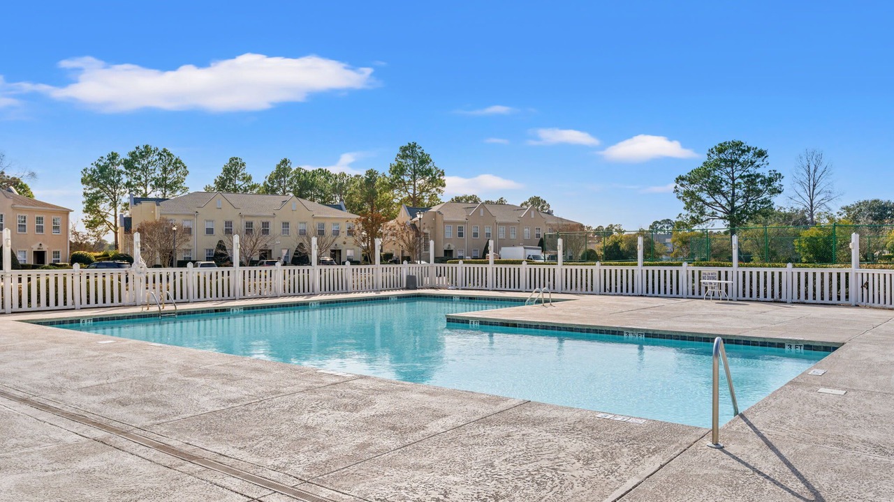 Photo of Outdoor in Red Hill