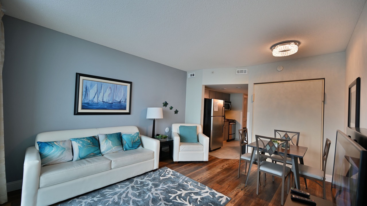 Photo of Livingroom in Downtown Myrtle Beach