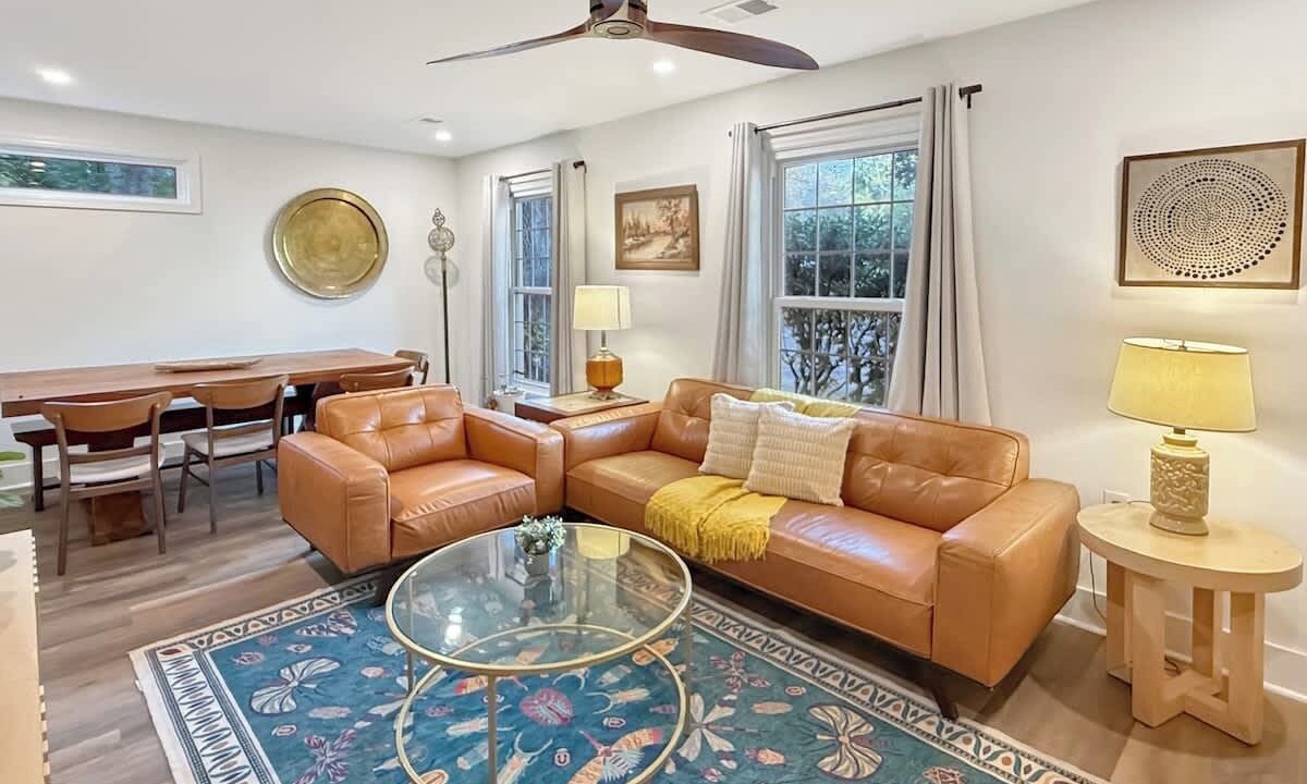 Photo of Livingroom in Charleston