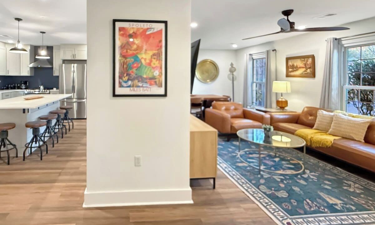 Photo of Livingroom in Charleston
