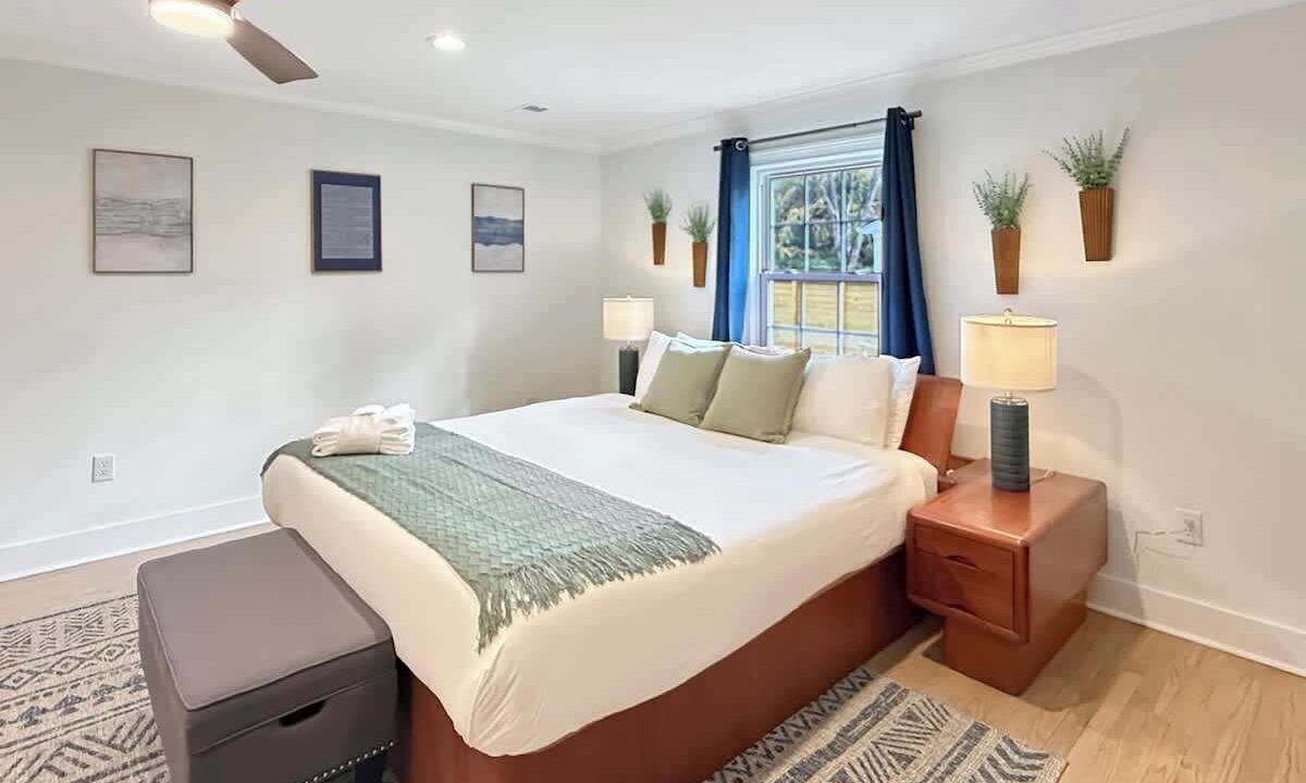 Photo of Bedroom in Charleston